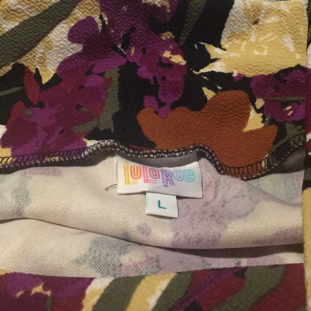 🔴LAST CALL🔴 LuLaRoe Floral Print Cassie Skirt - Picture 2 of 4